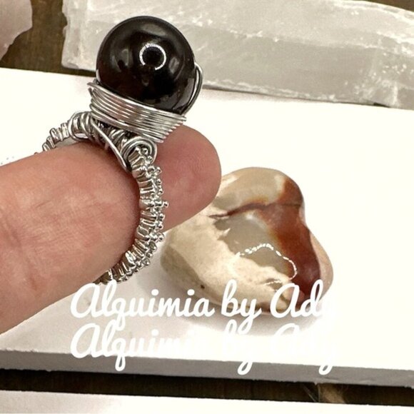 Chunky silver Garnet wire wrap ring - Picture 2 of 3